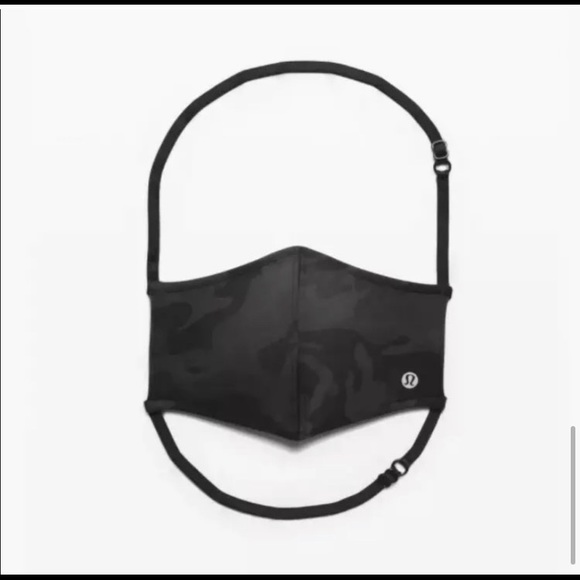 2 Lululemon Face Masks- Black & Black Camo - Picture 3 of 4